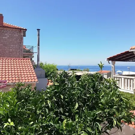 Apartament Rot Postira