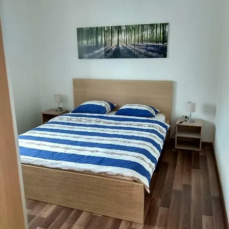 Apartament Rot *